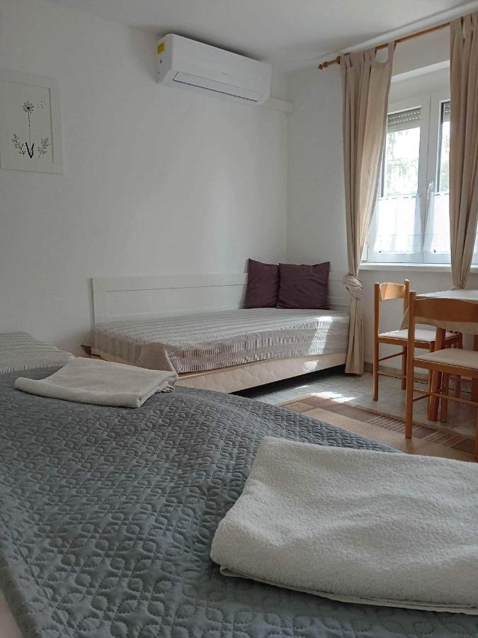 Bed and Breakfast Szentesi Panzio Фертивракош Екстер'єр фото