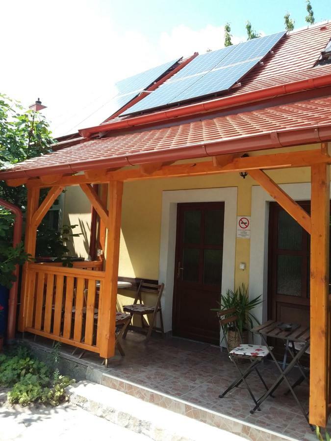 Bed and Breakfast Szentesi Panzio Фертивракош Екстер'єр фото
