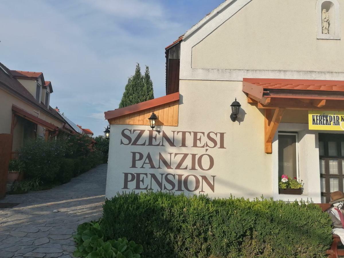 Bed and Breakfast Szentesi Panzio Фертивракош Екстер'єр фото